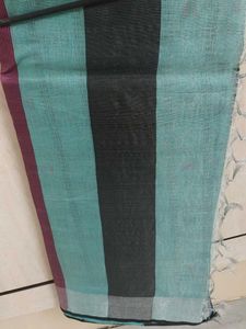 Elegant Striped Linen Saree