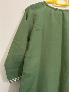 Chikankari Embroidered Kurta