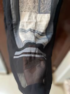 Stylish Black Kurta with Graphic Print