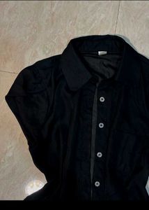 Chic Black Cap Sleeve Button-Up Top