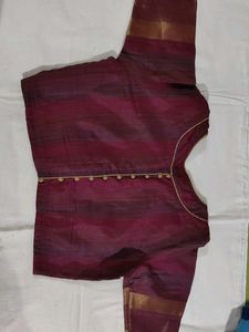 Maroon Saree Gold Border with stitch