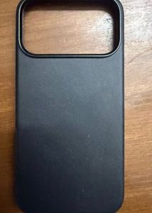 4 iPhone 17 pro max cases