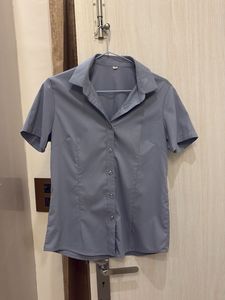 fitted blue shirt