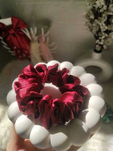 3 hair accessories