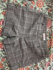 Chic Plaid Shorts