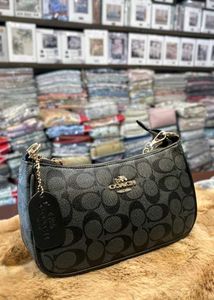 Coach shoulder bag