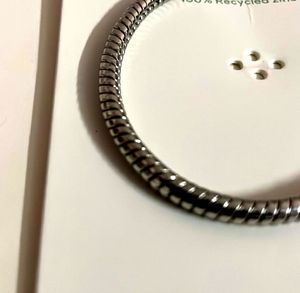 H&amp;M New Classic Snake Chain Bracelet