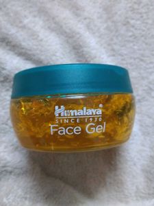 Himalaya Natural Glow Kesar Face Gel