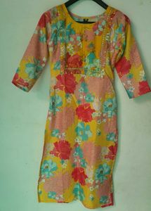 Vibrant Floral Print Kurta