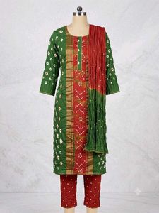 Green Bandhani Kurta Set with Dupatta