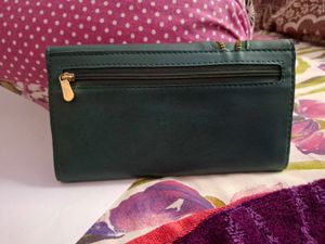 Baggit Women Tri-Fold Wallet