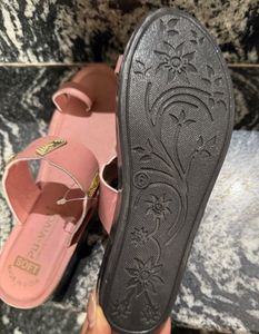 Stylish Pink Toe Ring flats