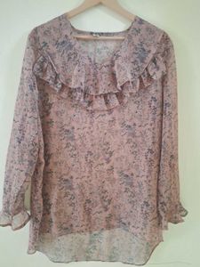 Chic Ruffled Floral Blouse
