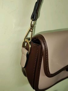 FIG quality Sling Bag