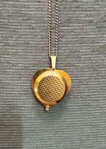 Needs Repairs - Splendex Swiss Chain Watch