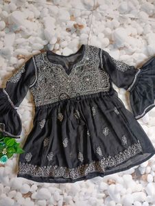 Chikankari Black&amp;White Short Kurti