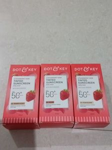 Pack of 3 Dot&Key Tinted Sunscreens
