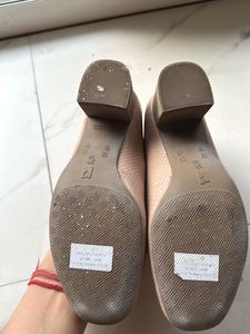 Beige mauve Comfort Heels
