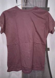 Classic brown crew neck t-shirt
