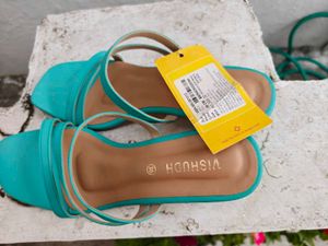 Stylish Teal Block Heel Sandals UK 4