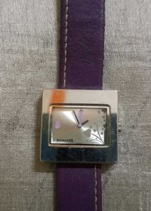 2 Branded Watches Fastrack &amp; Sonata For Women