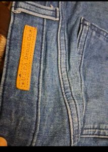 Classic Blue Straight Leg Jeans with Frayed Hem
