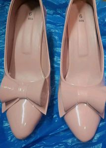 Trendy Heel Stylish Women 👠