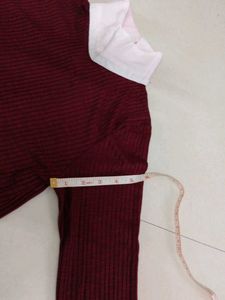 maroon top