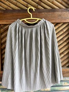Pleated Grey Tunic Top