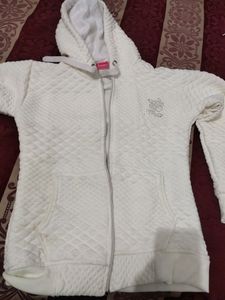 🎉 White Warm jacket 🥳