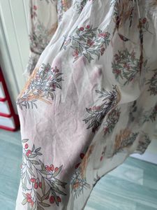 White Floral Ruffle Blouse
