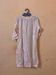 Embroidered kurta set
