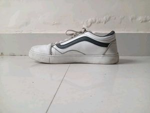 White Sneakers with Black Stripe