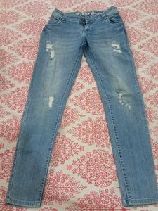 A perfect jeans for you don't miss