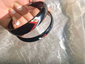 Black Elegant Bangles With Pearl Necklace
