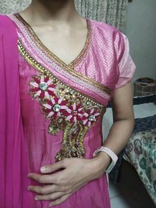Elegant Pink Embellished Kurta Set