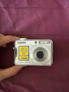 Sony Cyber-shot DSC-S650 Digital Camera