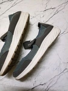 Comfortable Gray Mary Jane Shoes