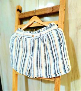 Striped High-Waisted Shorts size-28