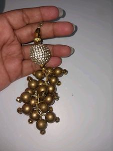 Brooches n dress materials