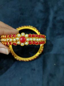 Elegant Red &amp; Pearl Bangles
