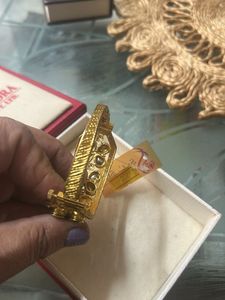 Exquisite Gold Plated Kundan Bangle