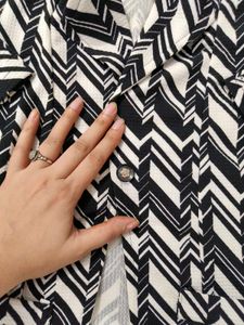 Chic Geometric Print Blazer