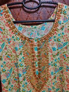 Beautiful Embroidered Kurti