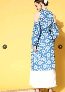 Women's Blue Floral Cold Shoulder Kurta