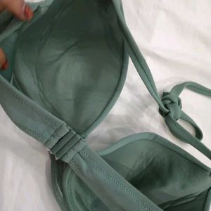 🪔 Green Ribbed Bikini Top