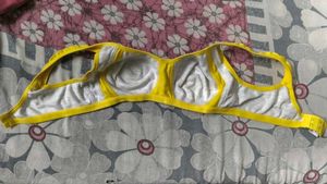 🌷💛Comfortable Sports Bra 💛🌷