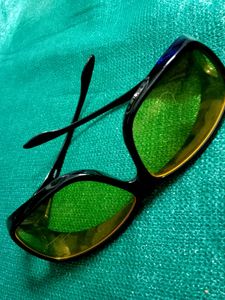 Retro Green Lens Sunglasses