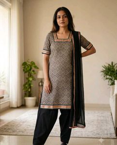Stylish Printed Kurta with Black Pants