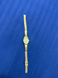 Elegant Gold Sonata Women's Watch